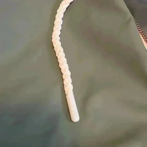 Army Green Windbreaker - Picture 6 of 8